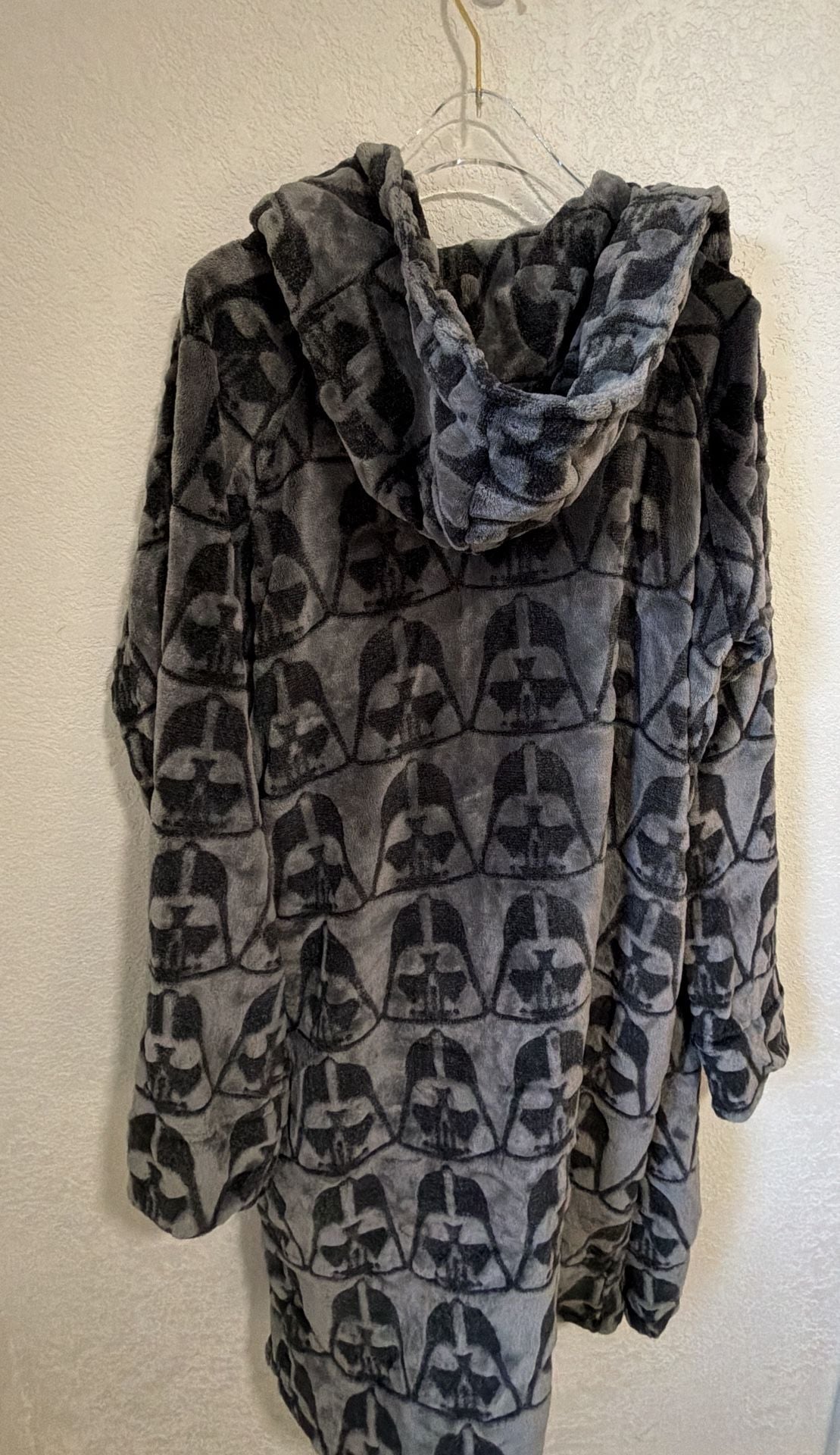Vera Bradley Star Wars Darth Vader Robe Size L/XL Gray Hooded Fleece 4