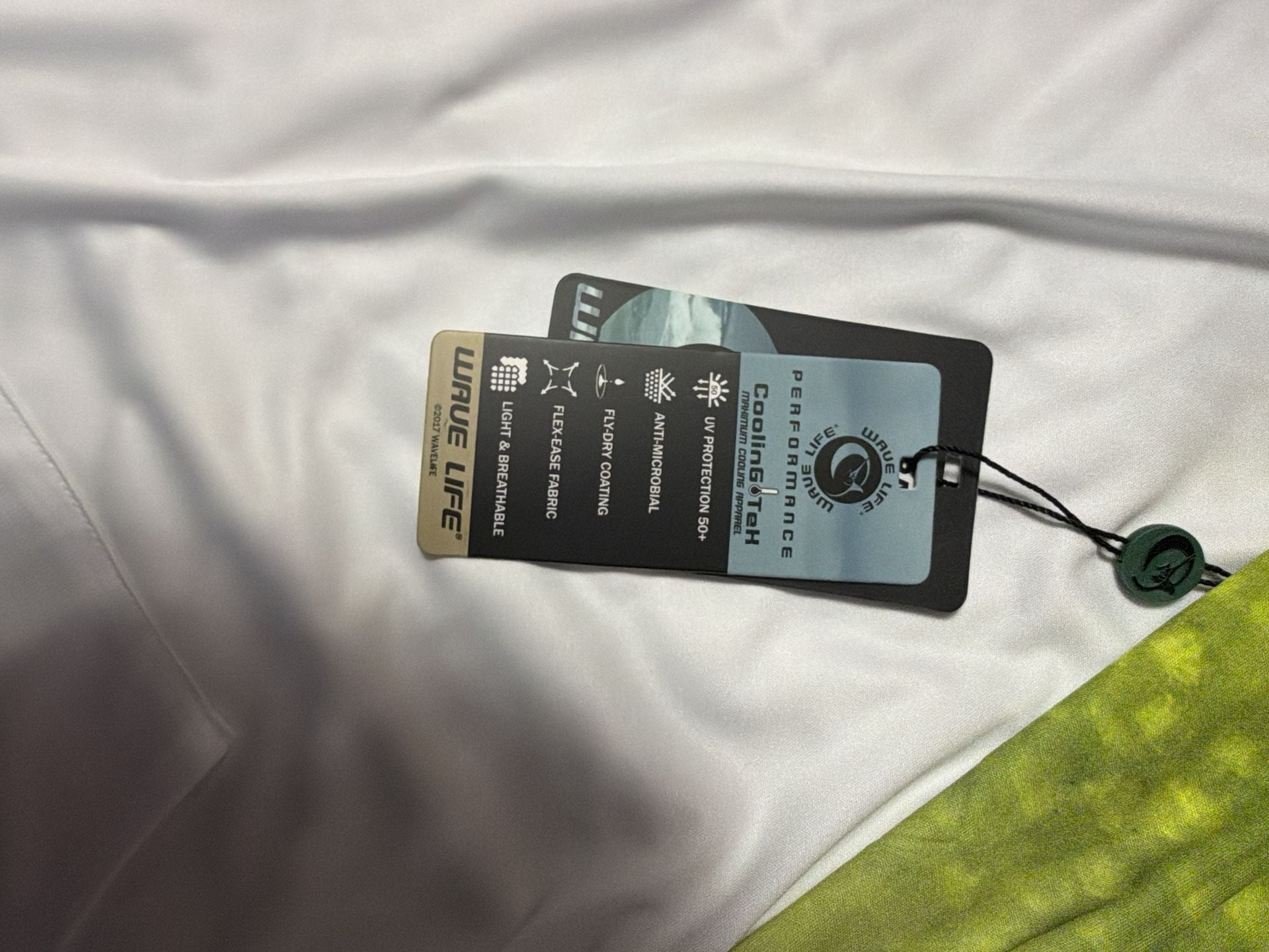 WAVE LIFE Performance Hoodie Size S White Green Port Aransas Fishing 4