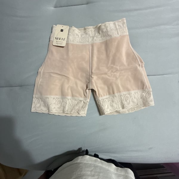 Moulé Shaping Shorts Beige Lace BBL Shapewear