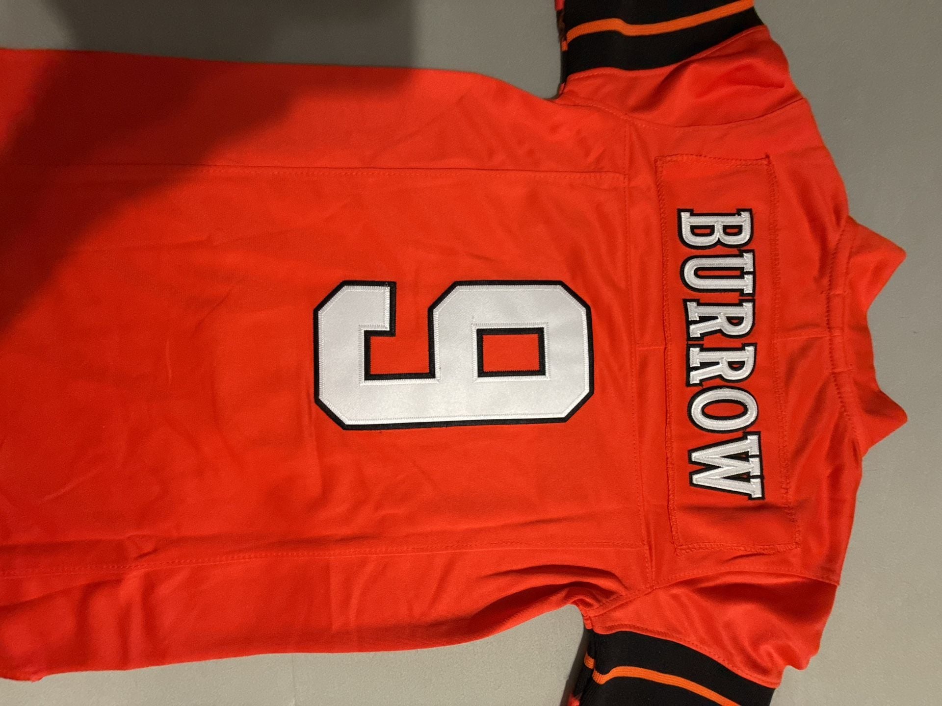 Shxinet Joe Burrow Cincinnati Football Jersey Size S Orange 4
