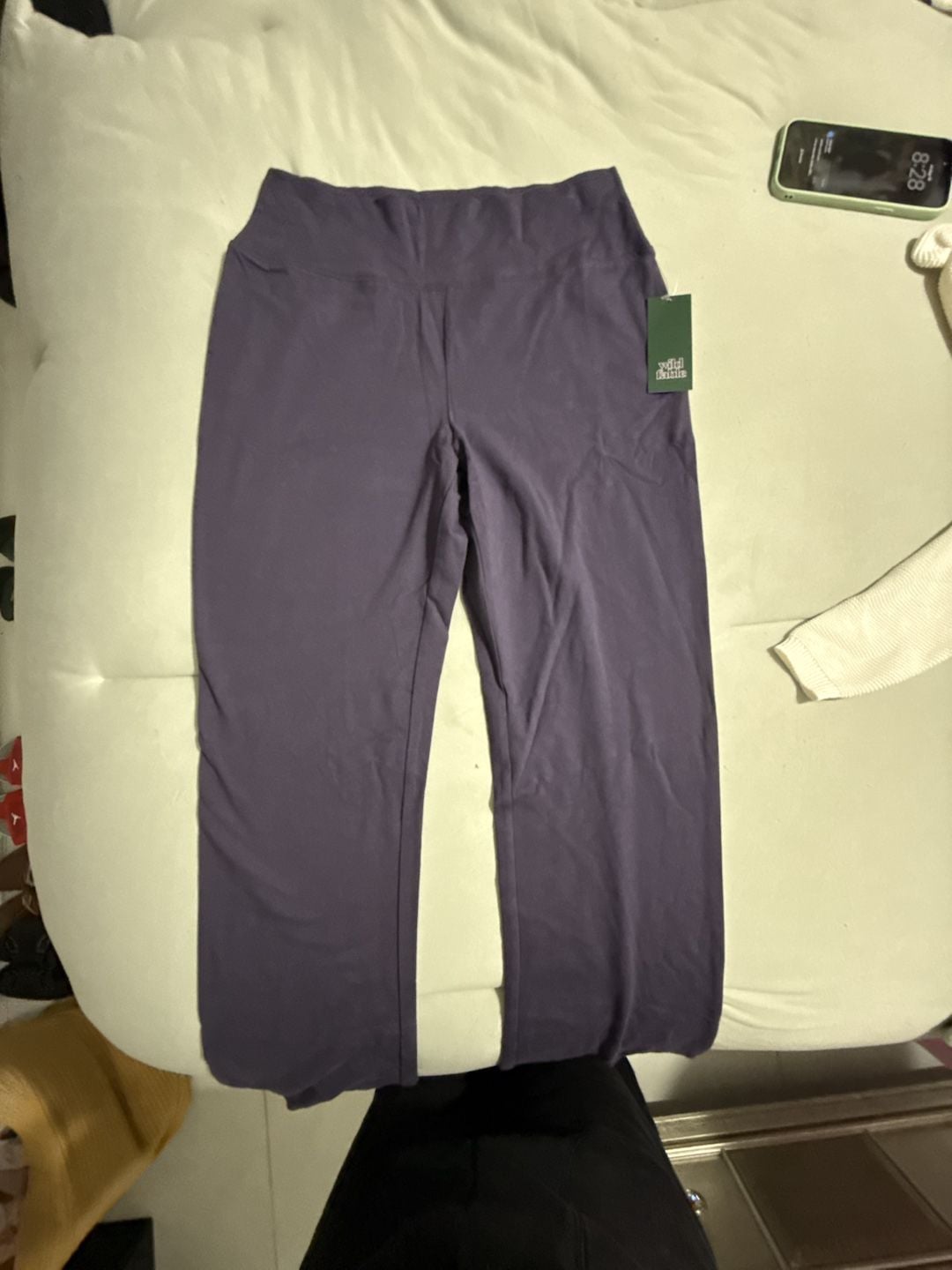 Wild Fable Flare Pants Size L Purple Yoga Activewear 2