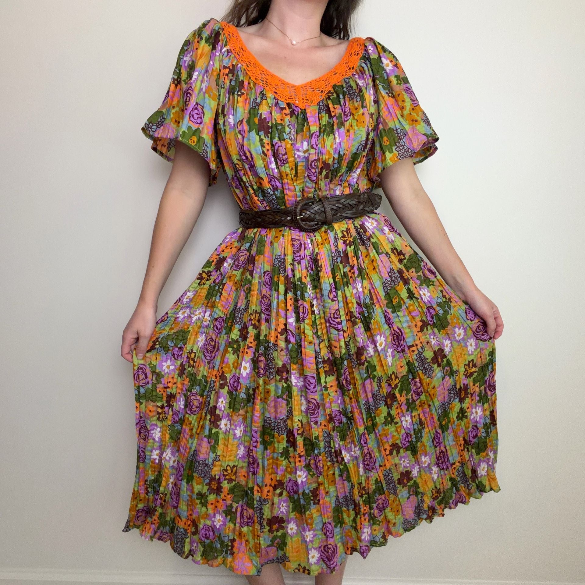 Vintage Groovy Floral Midi Dress 5