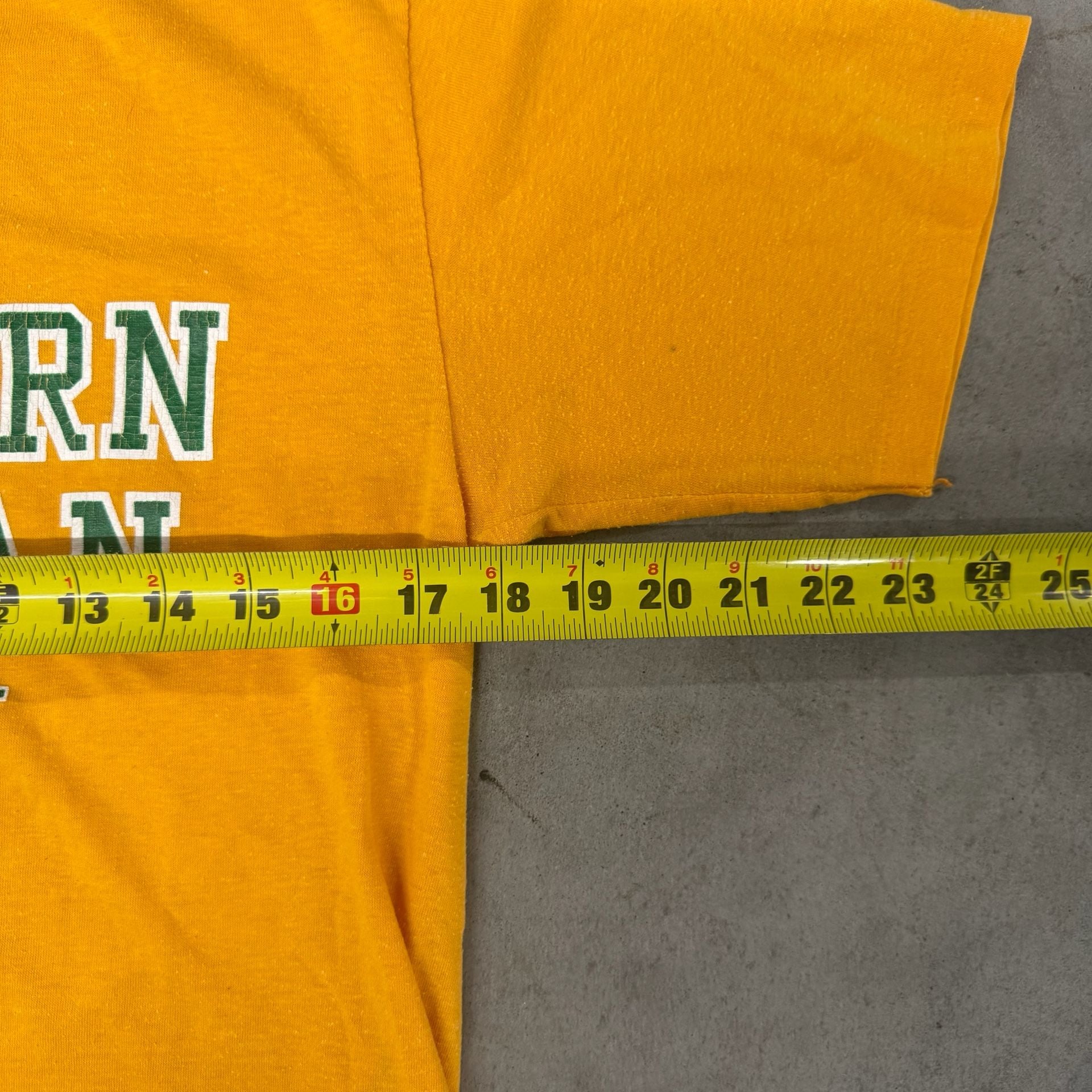 Velva Sheen Northern Michigan University T-Shirt Size L Vintage Yellow 7
