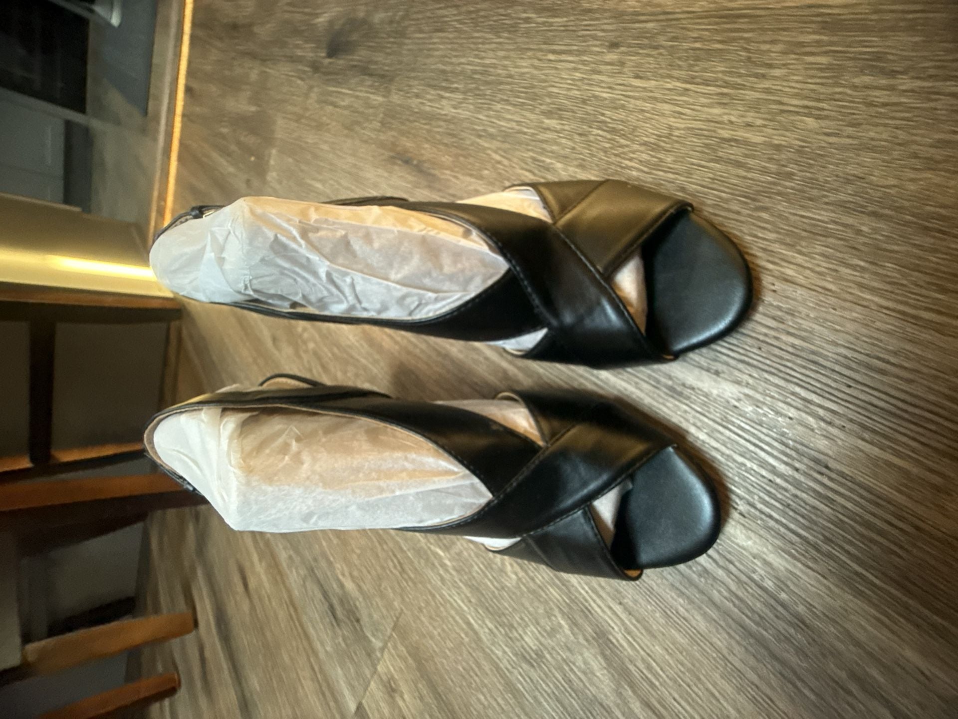 Liz Claiborne LC Marner Heeled Sandals Size 9 M Black 2