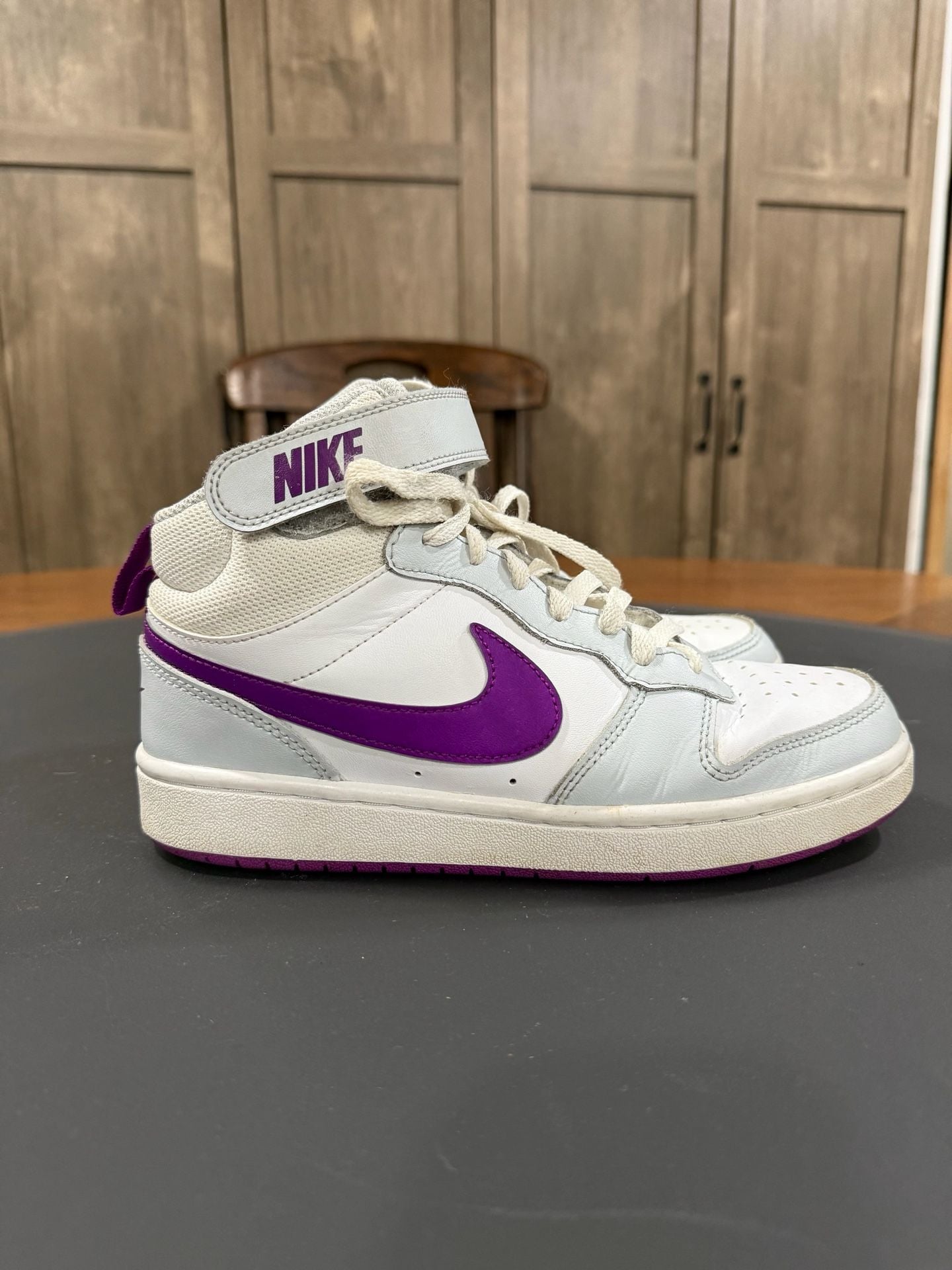 Nike Court Borough Mid 2 Size 6Y Pure Platinum Vivid Purple 2
