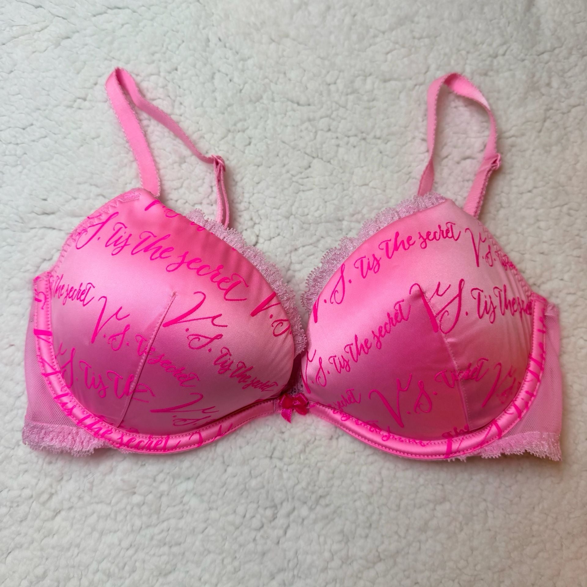 Victoria's Secret Dream Angels Size 32D Pink Bra 2