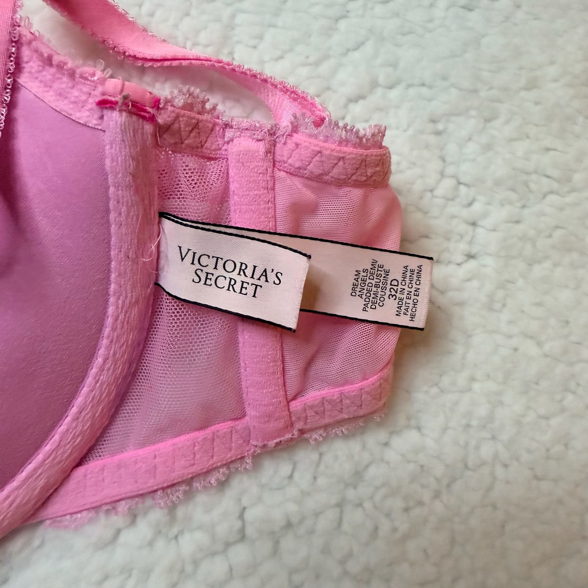 Victoria's Secret Dream Angels Size 32D Pink Bra 4
