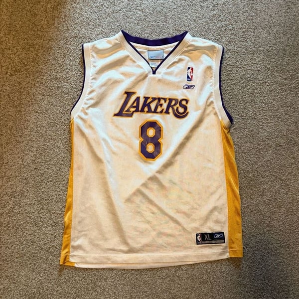 Reebok Los Angeles Lakers Kobe Bryant 8 Jersey Size XL White