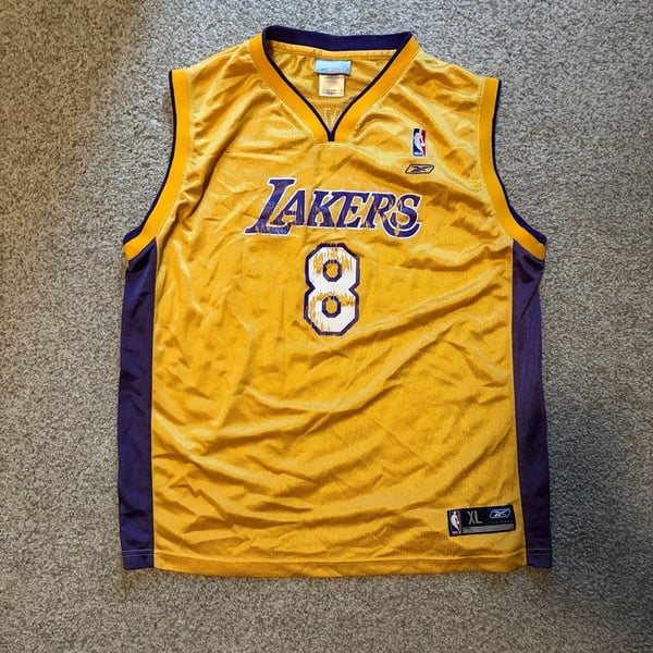 Reebok LA Lakers Kobe Bryant #8 Jersey XL Yellow