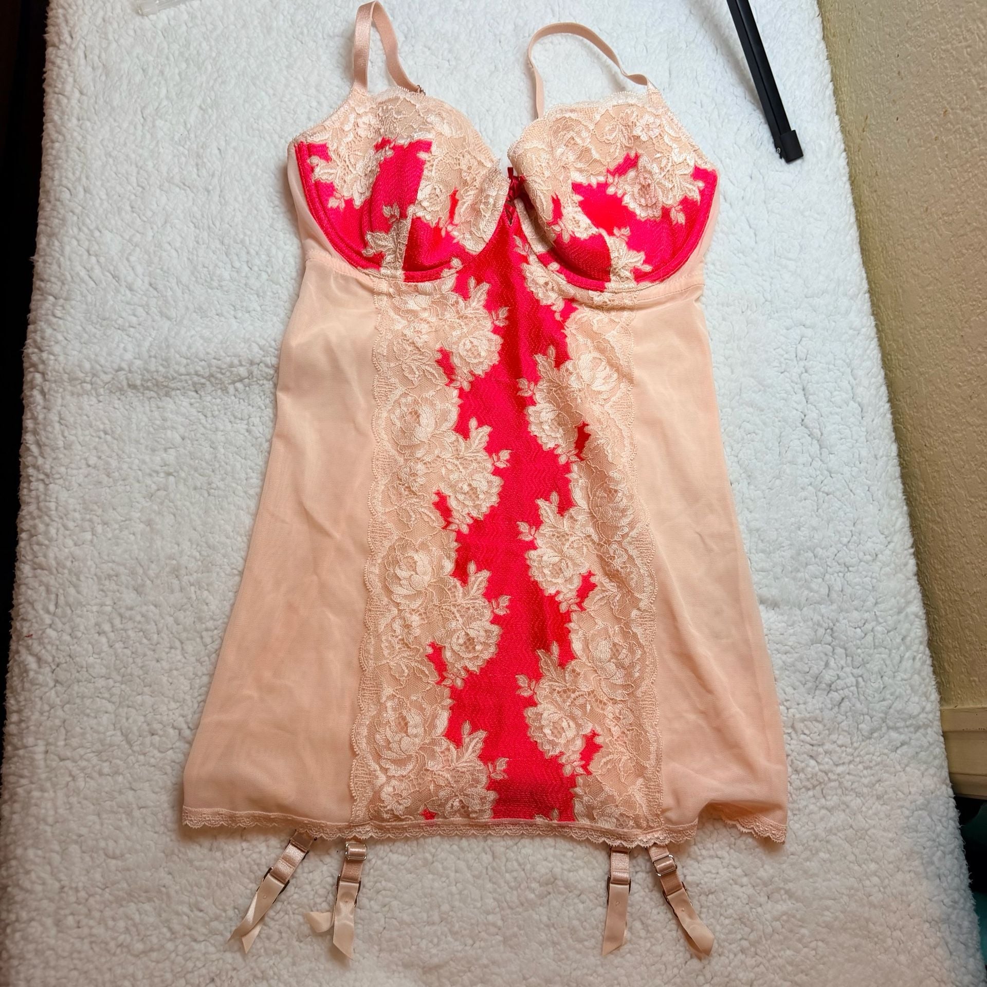 Victoria's Secret Lace Corset Teddy Size 36D Pink 2
