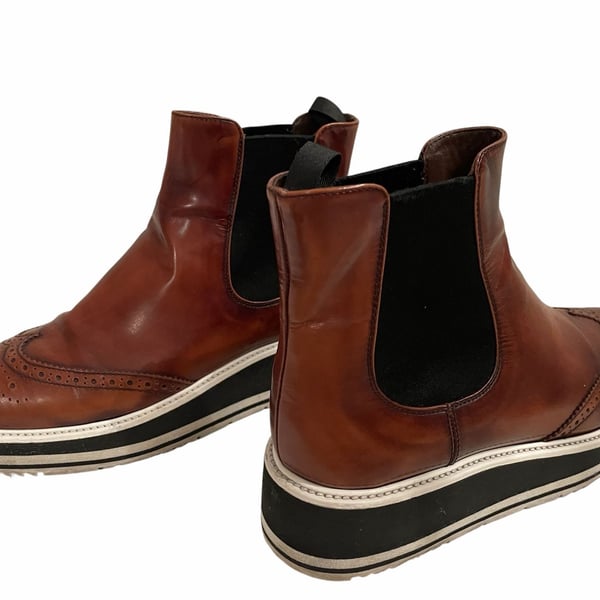 Prada Wing Tip Chelsea Boots Brown Leather Brogue Platform Size: 38.5 / 8 US