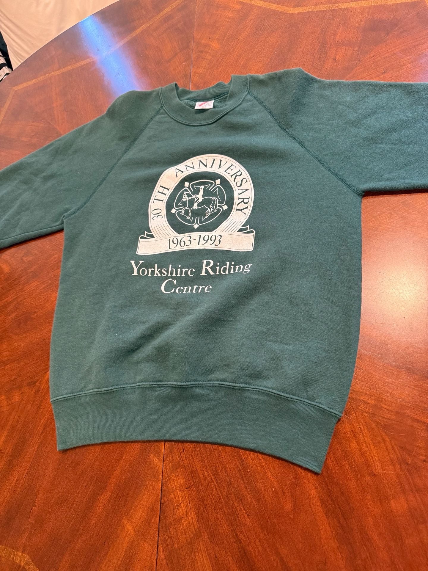 VINTAGE Jerzees Yorkshire Riding Centre 30th Anniversary Sweatshirt Size L 5