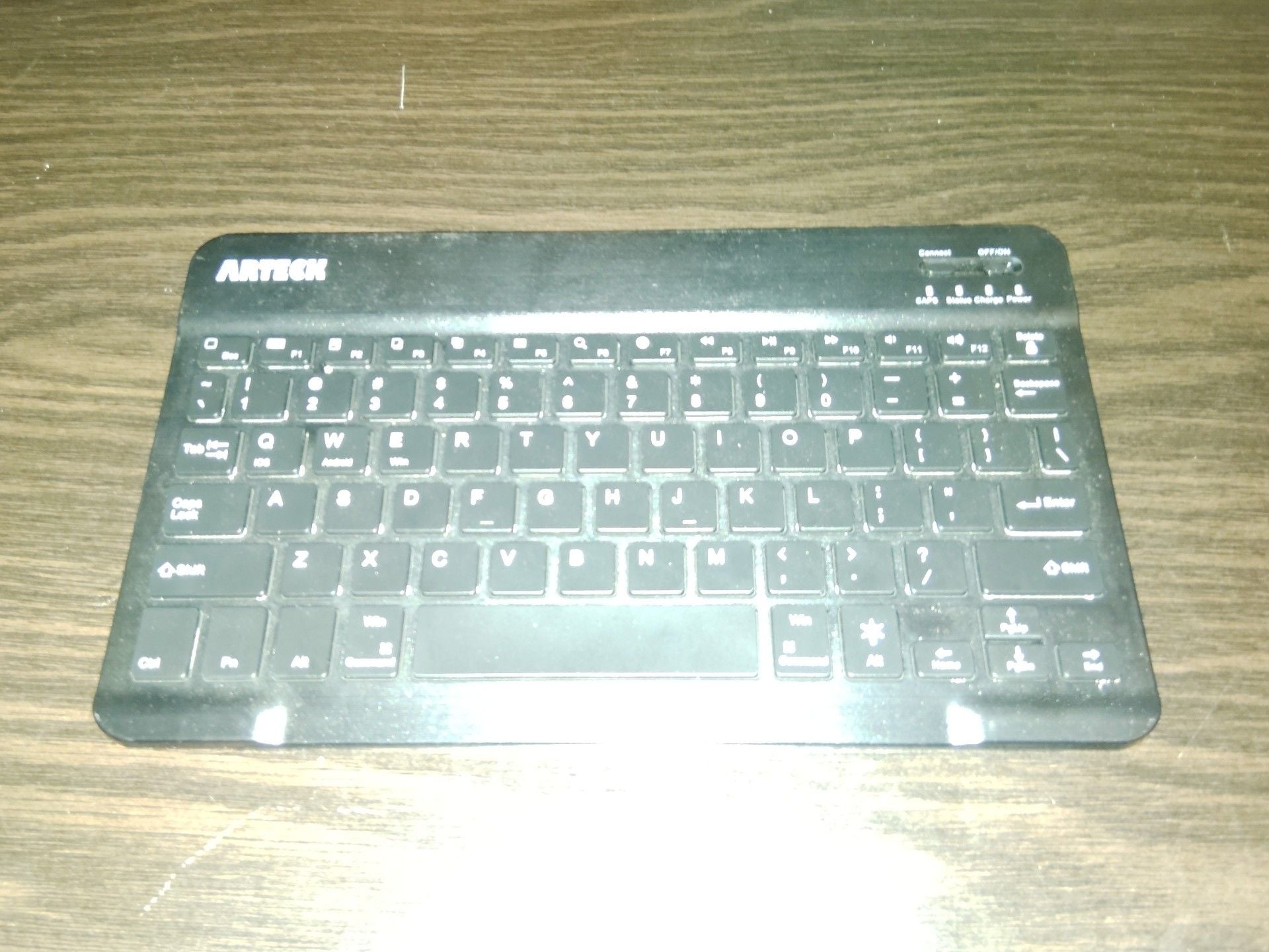 Arteck HB030B Universal Backlit Wireless Bluetooth Keyboard Black 2