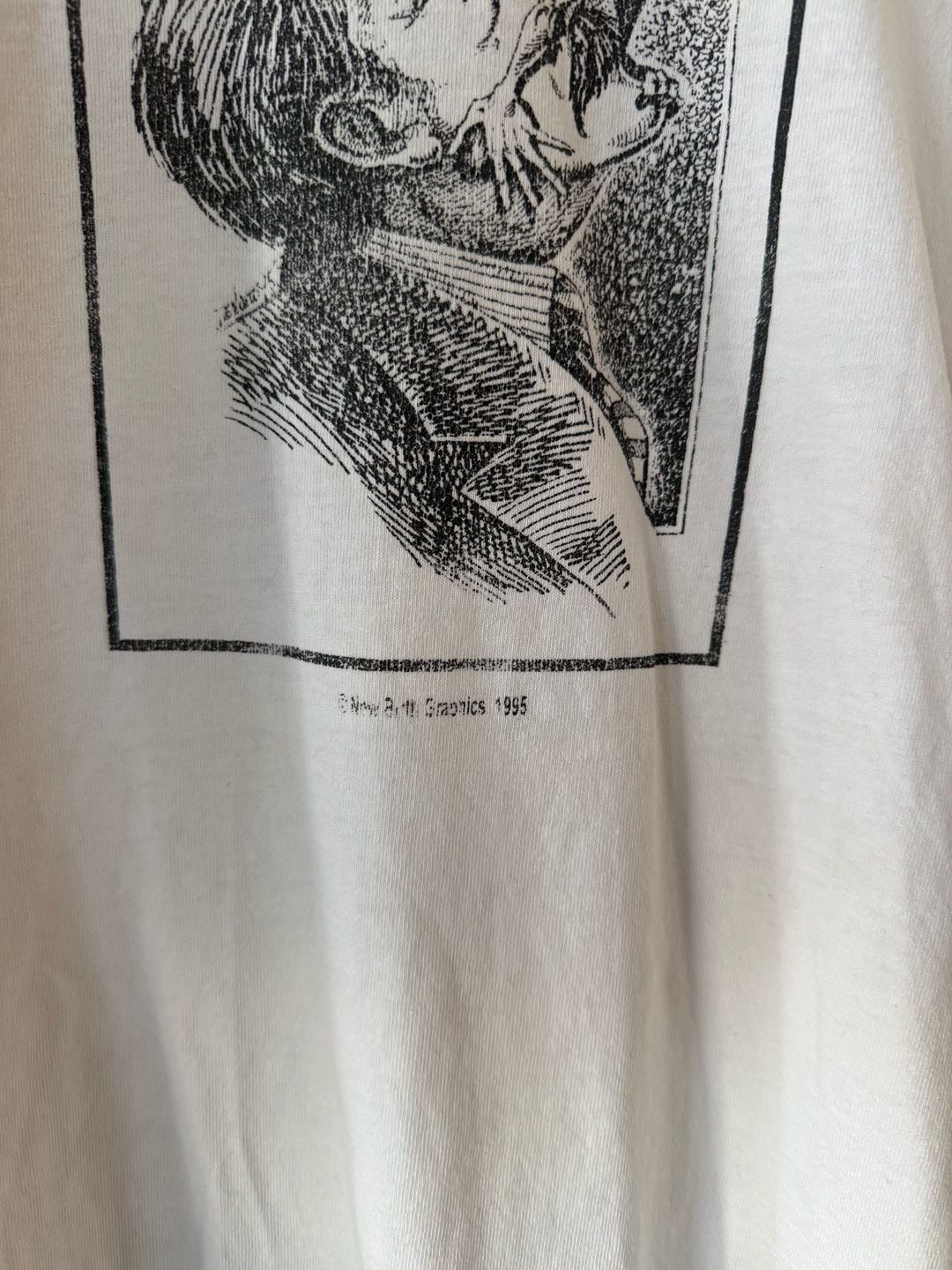 Fruit of the Loom Man With a Smirk on His Face T-Shirt Size XL White 4