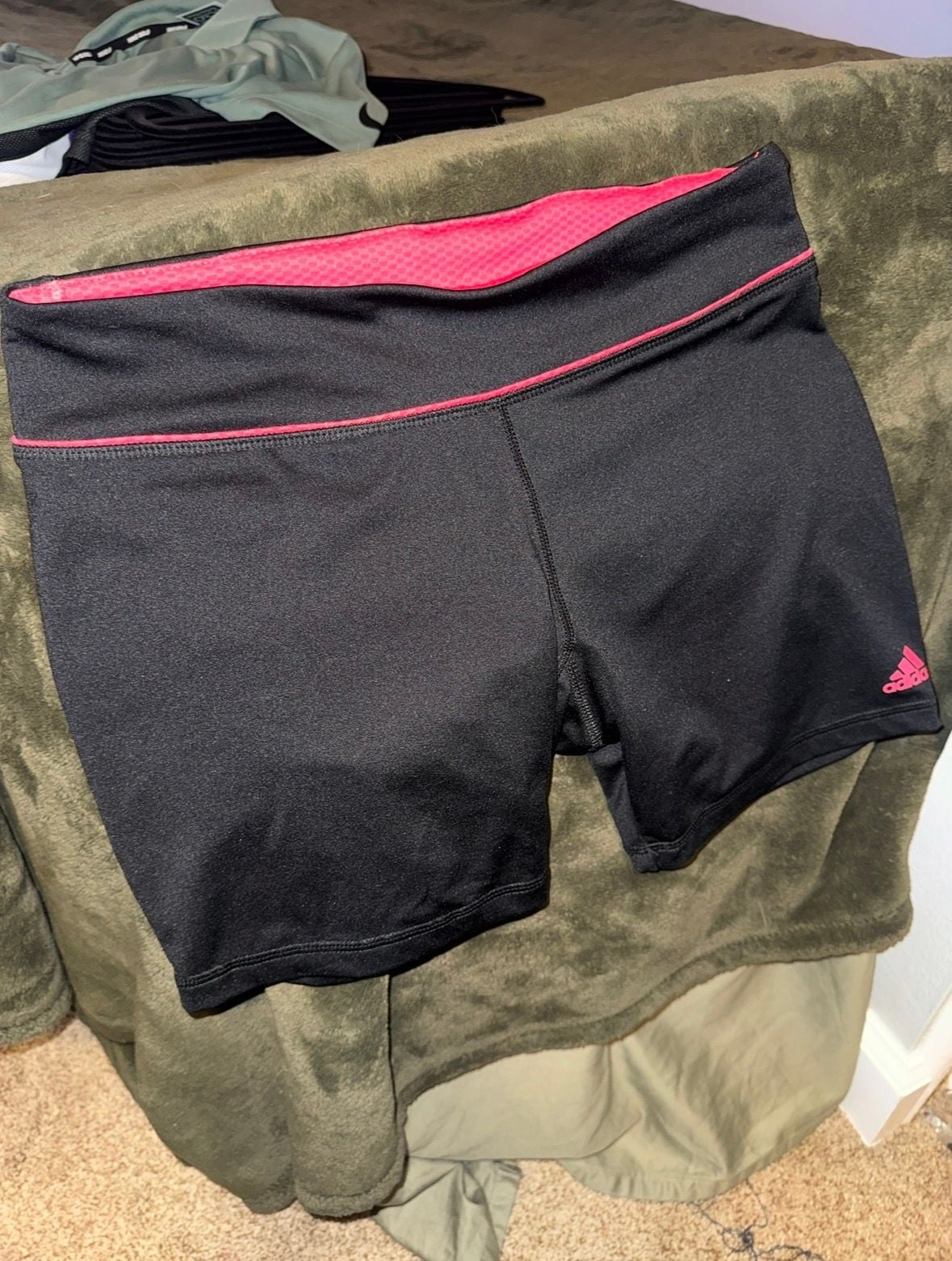 Adidas Athletic Shorts Size M Black Pink 2