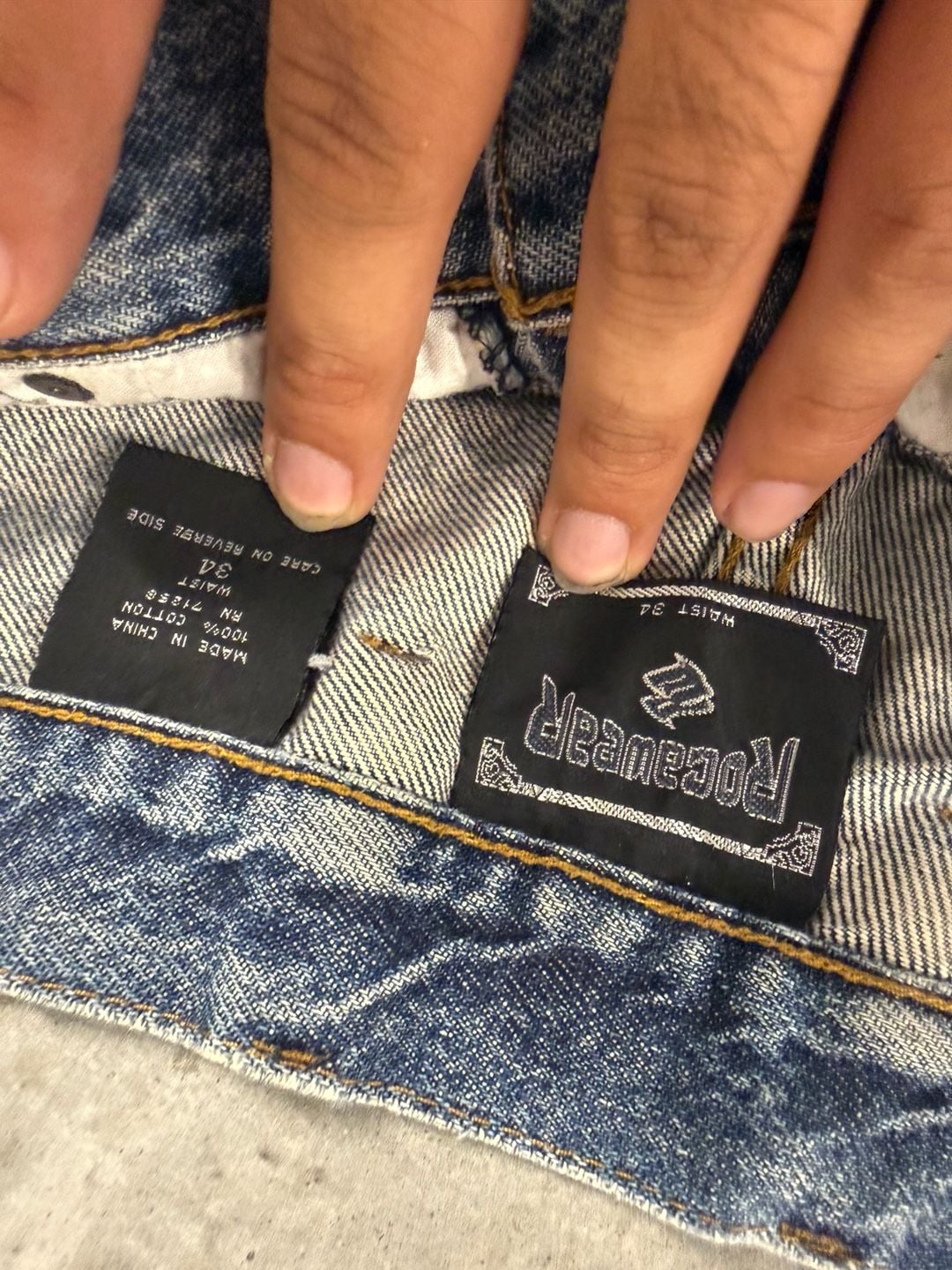 Rocawear Carpenter Jeans Size 34 Blue Cotton Denim Distressed Y2K 3