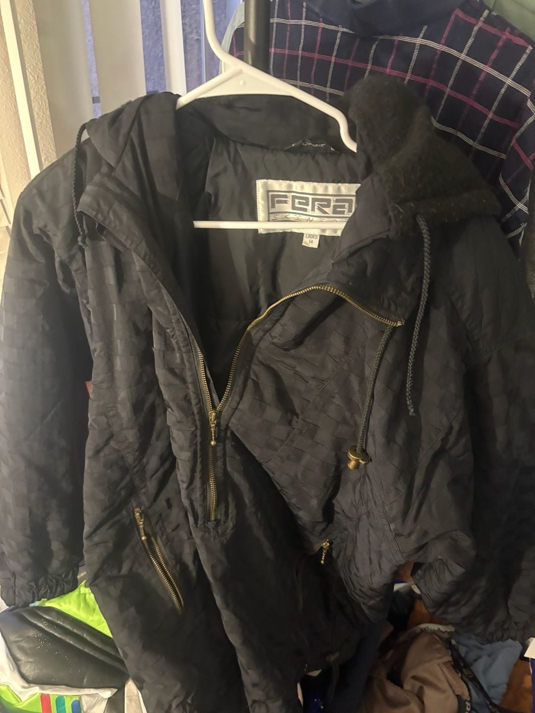 Fera Skiwear Jacket Size 14 Black Quilted Hooded 1