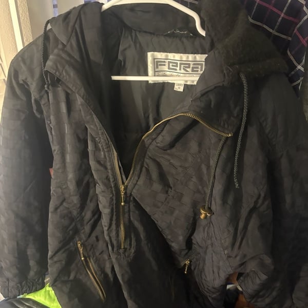 Fera Skiwear Jacket Size 14 Black Quilted Hooded