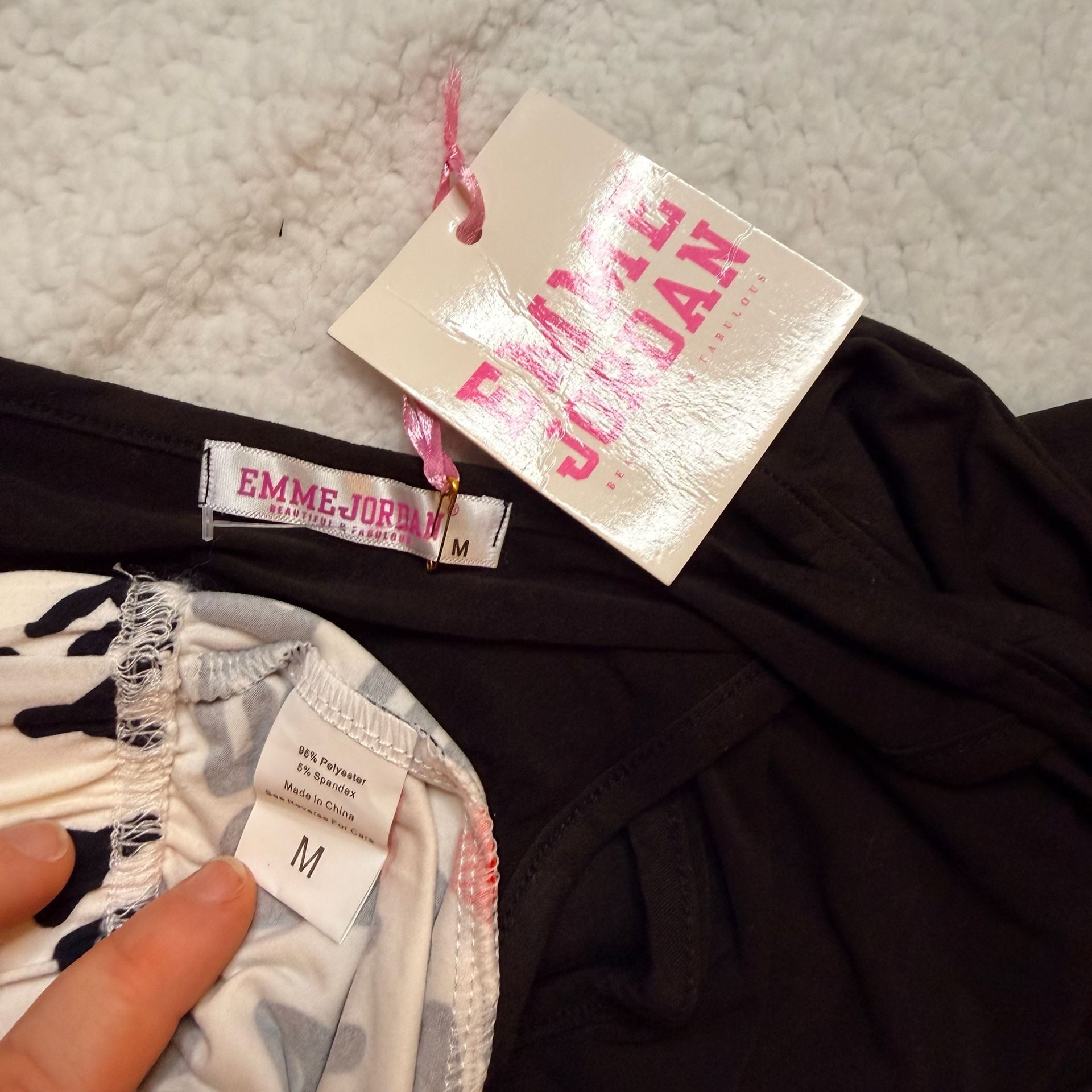 Emme Jordan I Love My Bed Pajama Set Size M 2