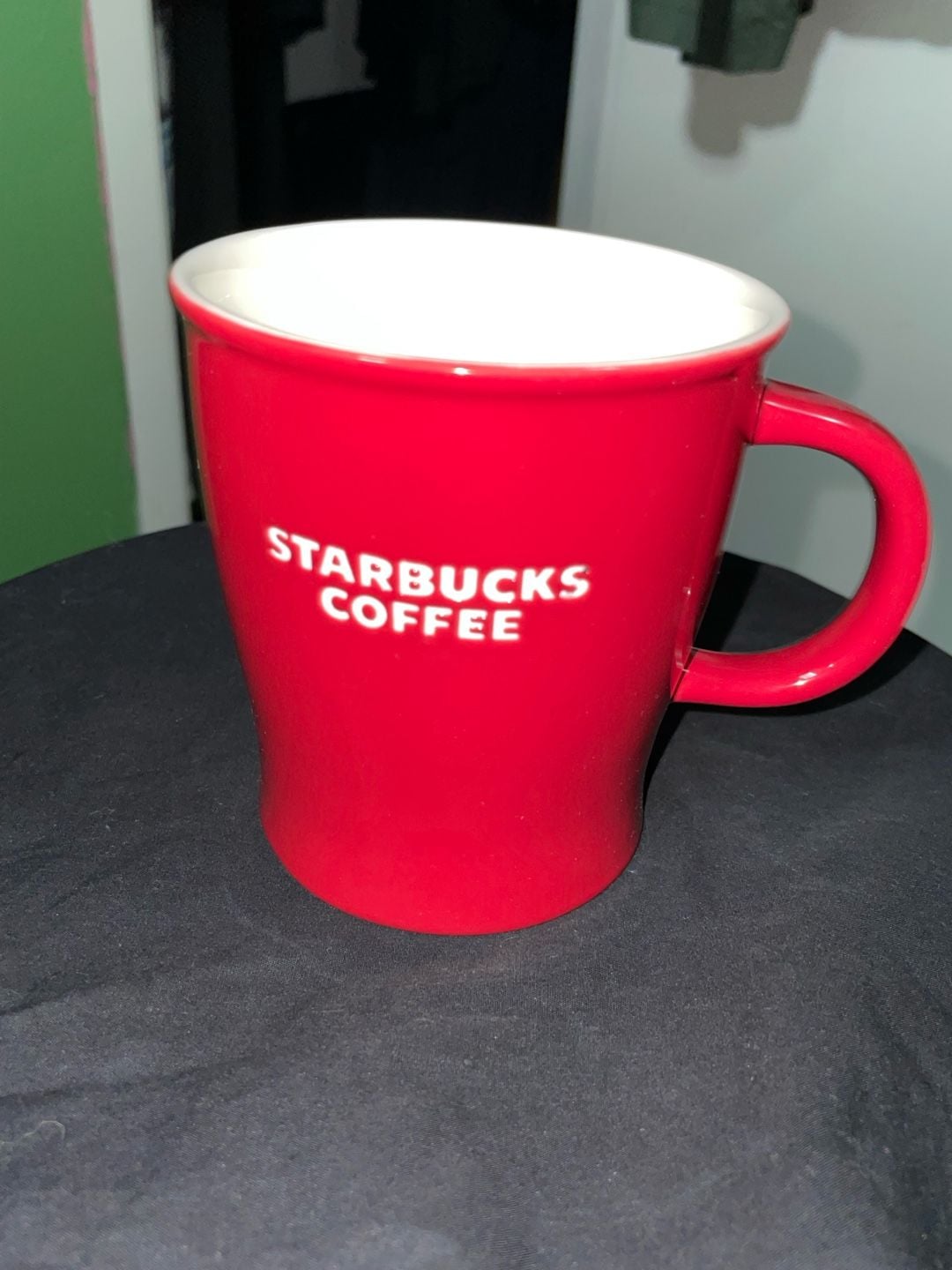 Starbucks Coffee Red Ceramic Mug 14 fl oz 2008 1