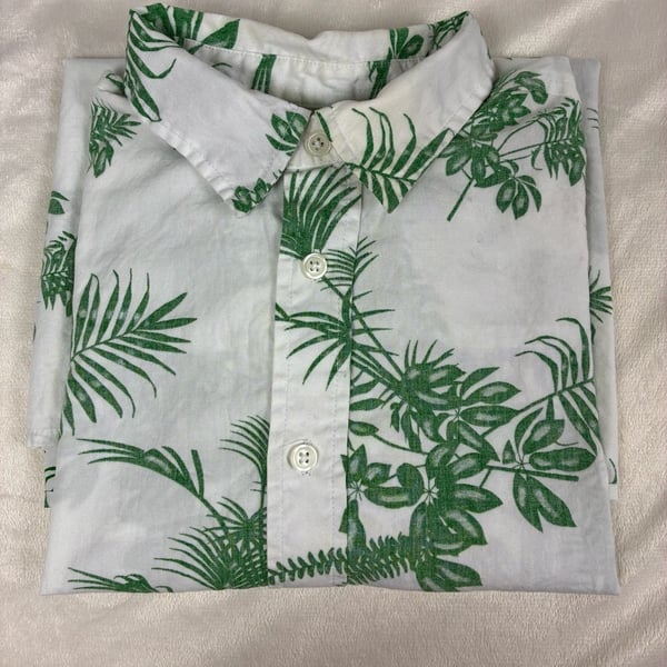 Cherokee Short Sleeve Button Down Shirt Size XL 14/16 Green Palm Leaf Print
