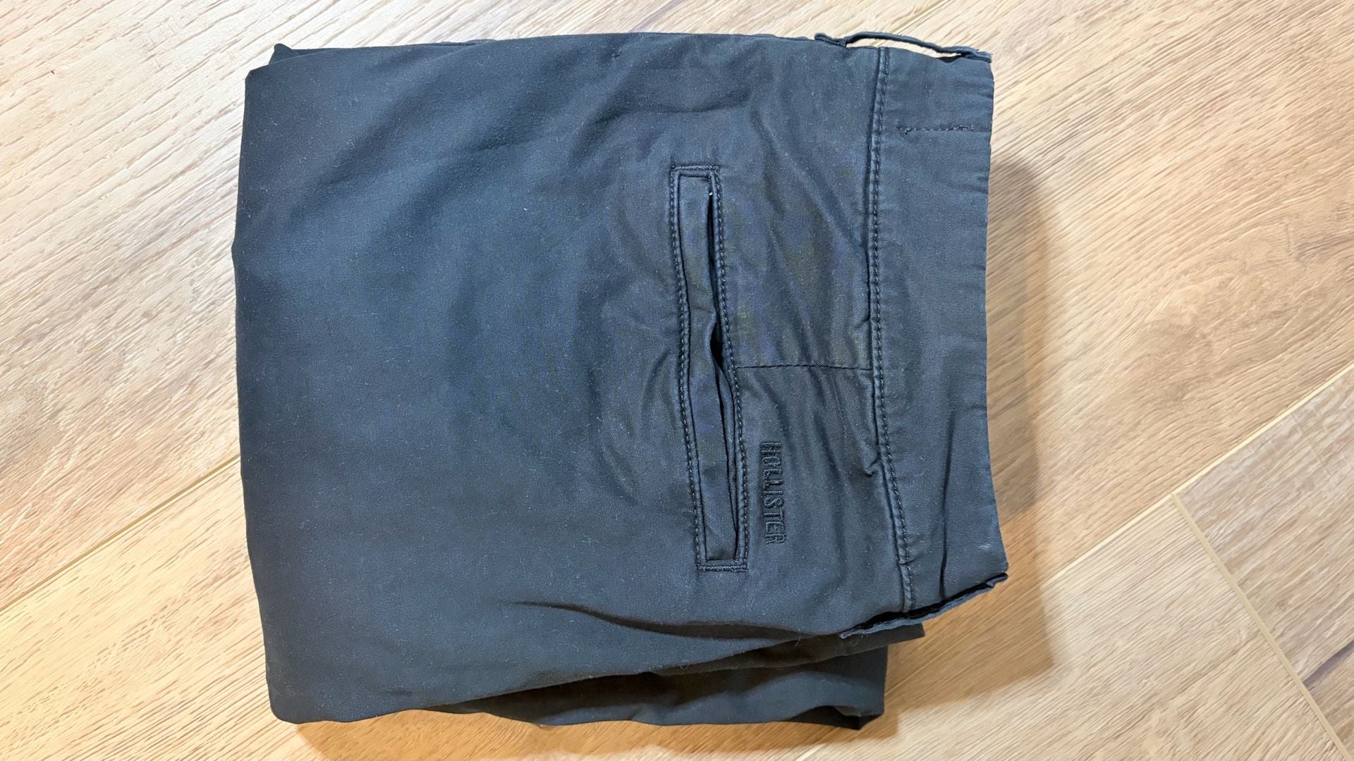 Hollister Straight Chino Size W31 L32 Black Pants 7