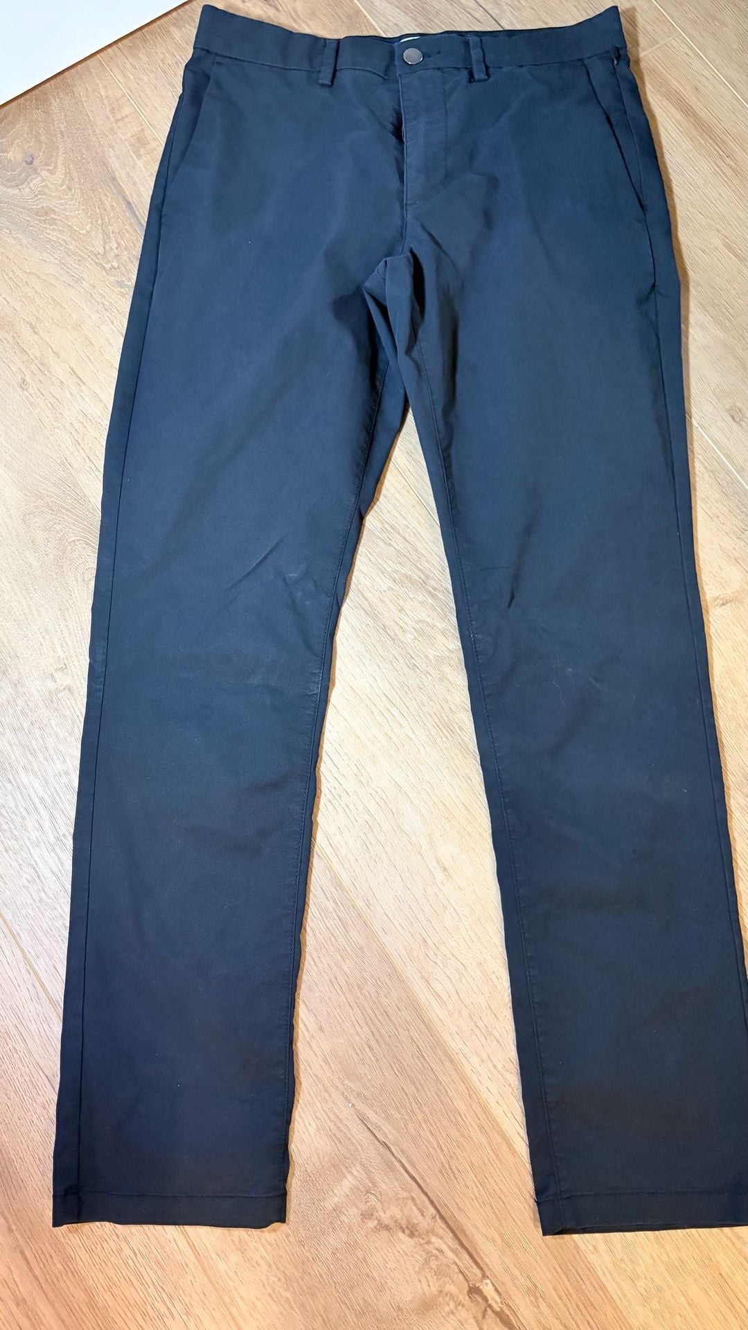 Old Navy Ultimate Tech Slim Size 30x32 Black Built-in Flex Pants 2
