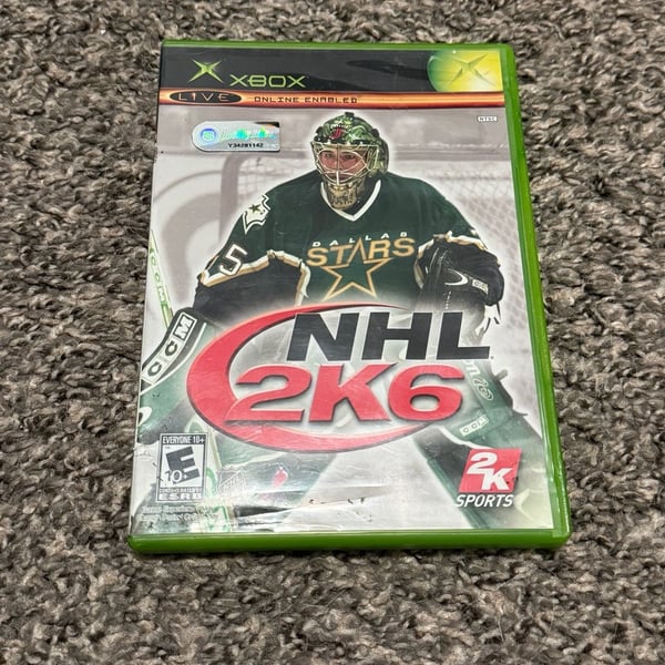 Microsoft Xbox NHL 2K6 Video Game Complete with Manual