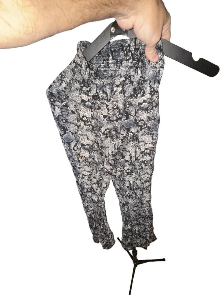Charlotte Russe Black and White Floral Paisley Smocked Waist Pants 1
