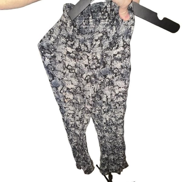 Charlotte Russe Black and White Floral Paisley Smocked Waist Pants