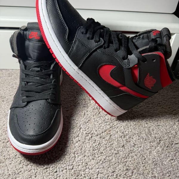 Jordan W Air Jordan 1 Zoom Air CMFT Size 8.5 Black University Red