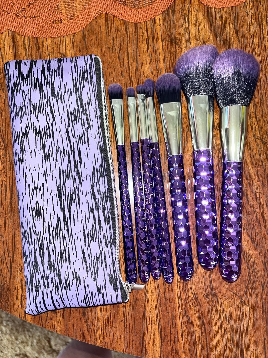 Cosmetic Brush 7-Piece Set Purple Hexagon Handle With Travel Case 1
