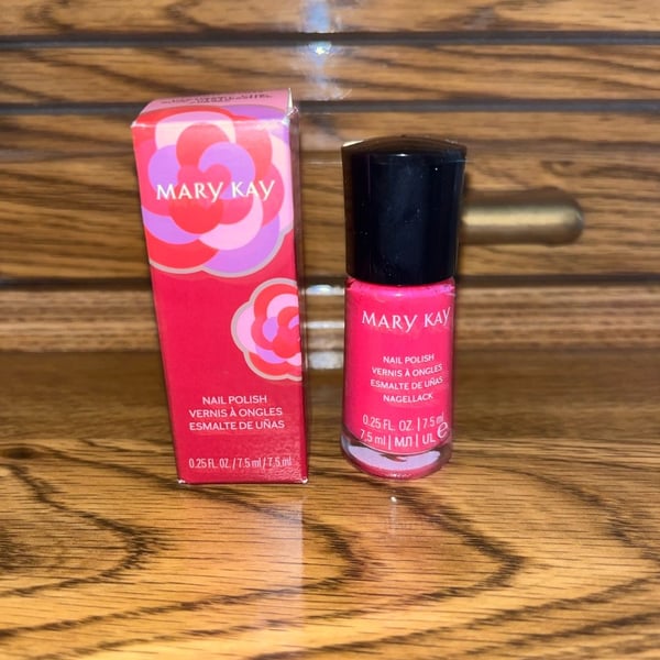 Mary Kay Visionary Pink Nail Polish Size 0.25 Fl. Oz.