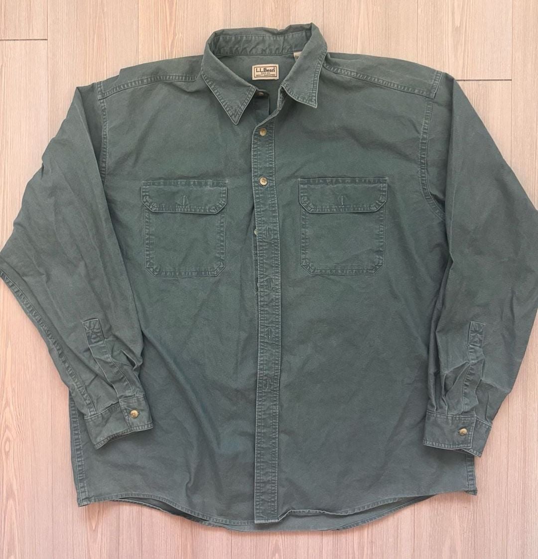 Vintage 90’s L.L. Bean Chamois Shirt Green Long Sleeve Double Pocket 2