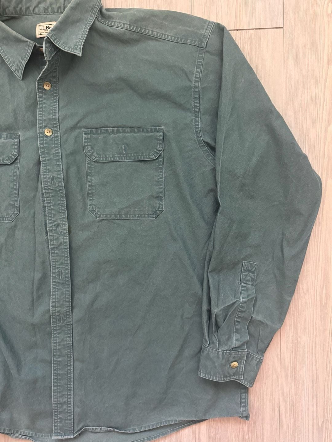 Vintage 90’s L.L. Bean Chamois Shirt Green Long Sleeve Double Pocket 3