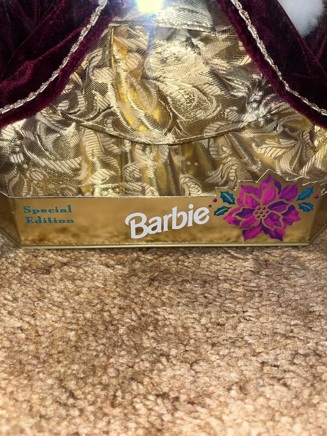 Mattel 1996 Happy Holidays Special Edition Barbie Doll #15646 NIB 2