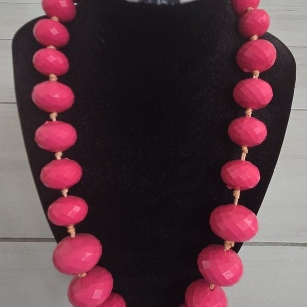 Unbranded Faceted Pink Beaded Statement Necklace Hot Pink Acrylic