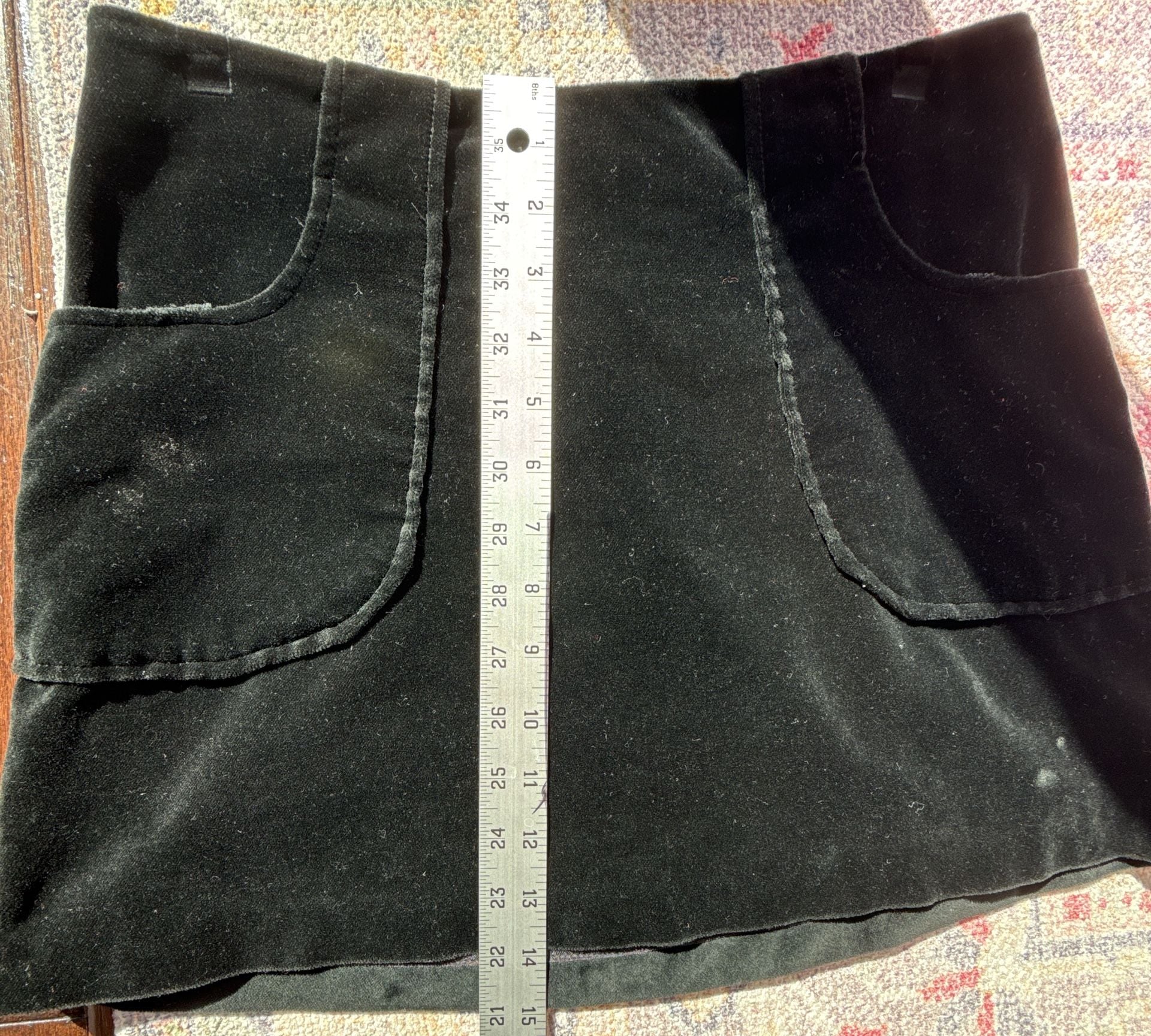 Joe's Jeans Black Velvet Skirt Size 2 11
