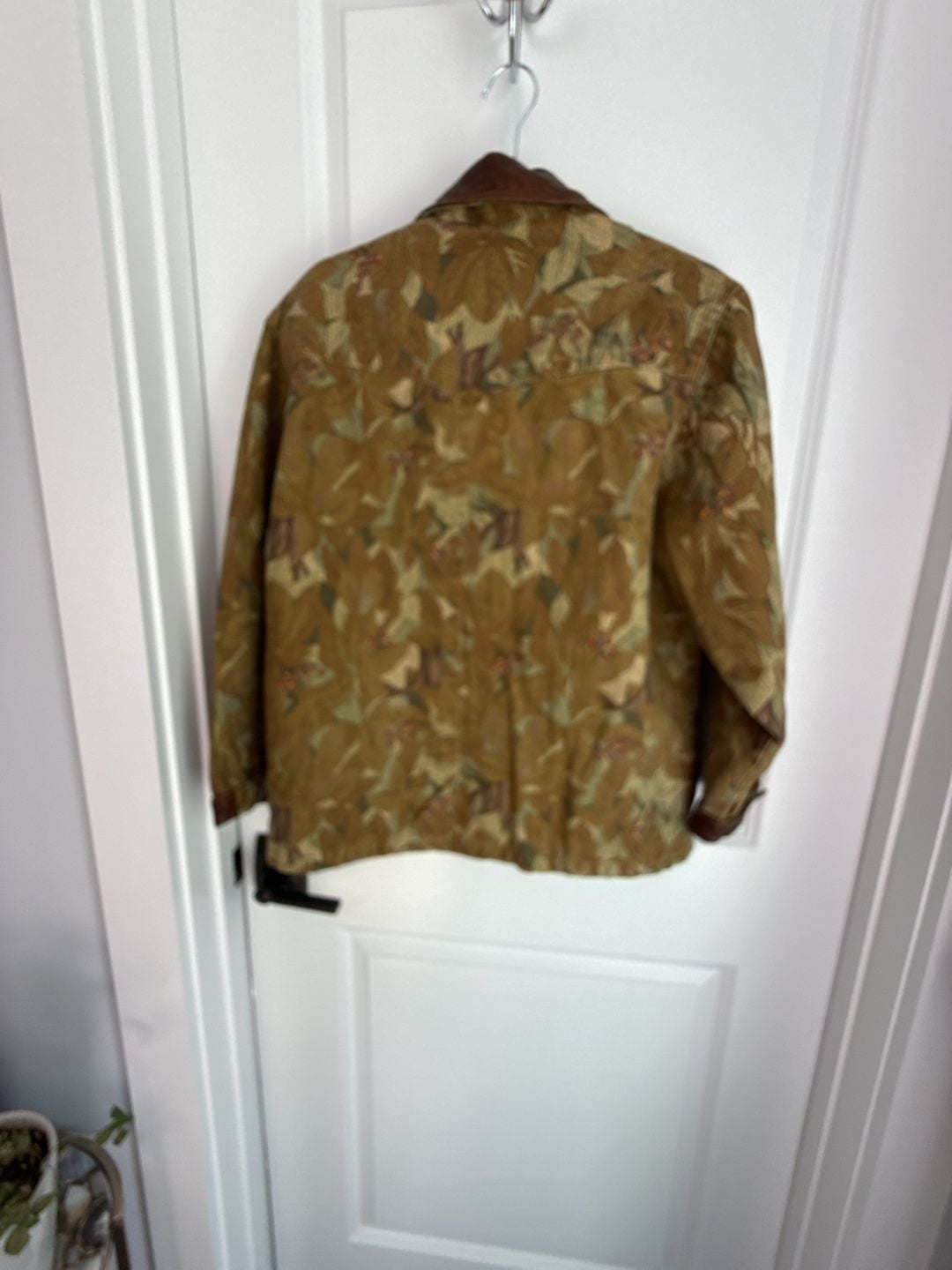 Ruff Hewn Floral Leaf Camouflage Jacket Size S 9