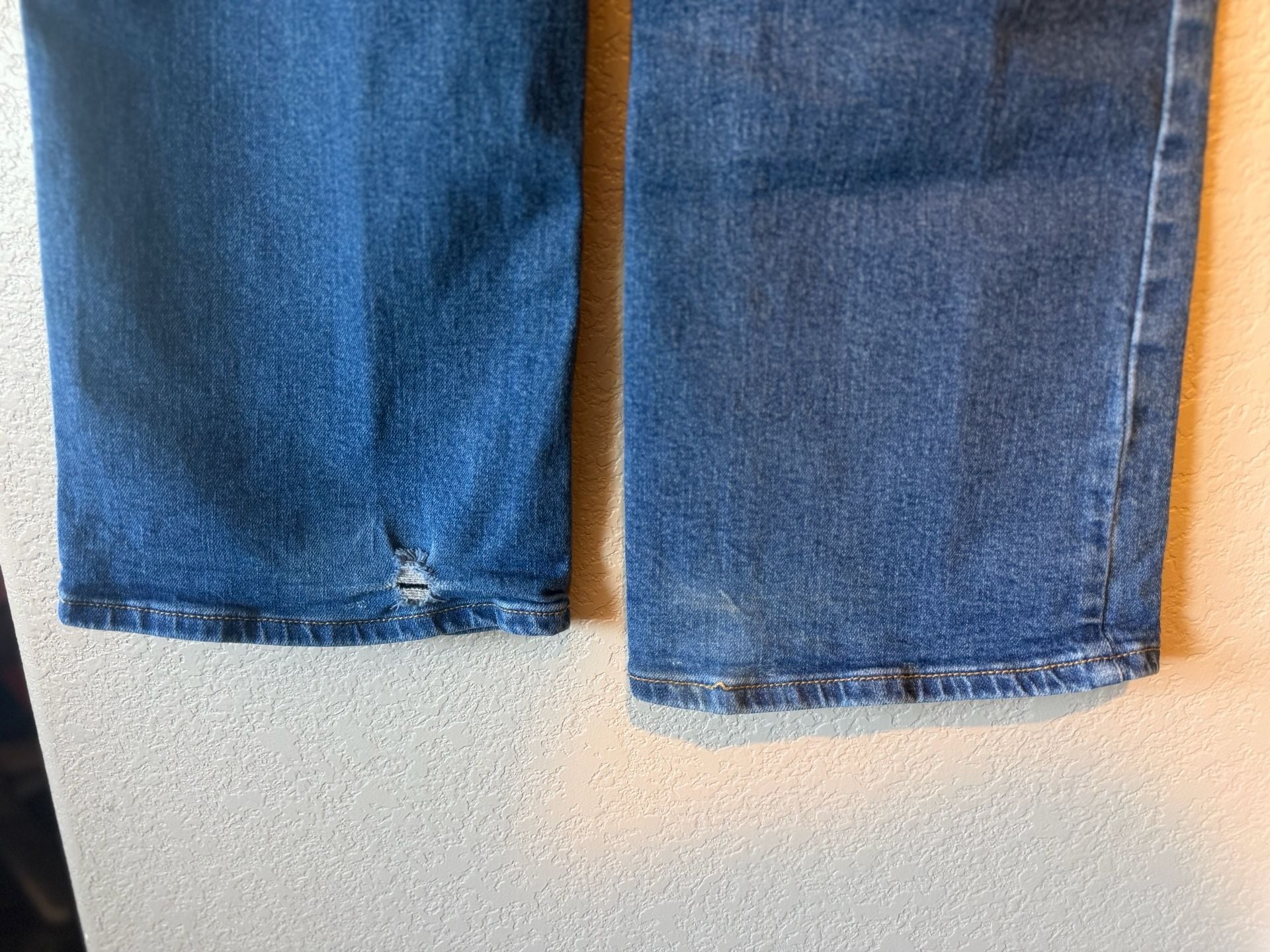 Universal Thread Jeans Size 10/30R Blue Denim High Rise Flare 7