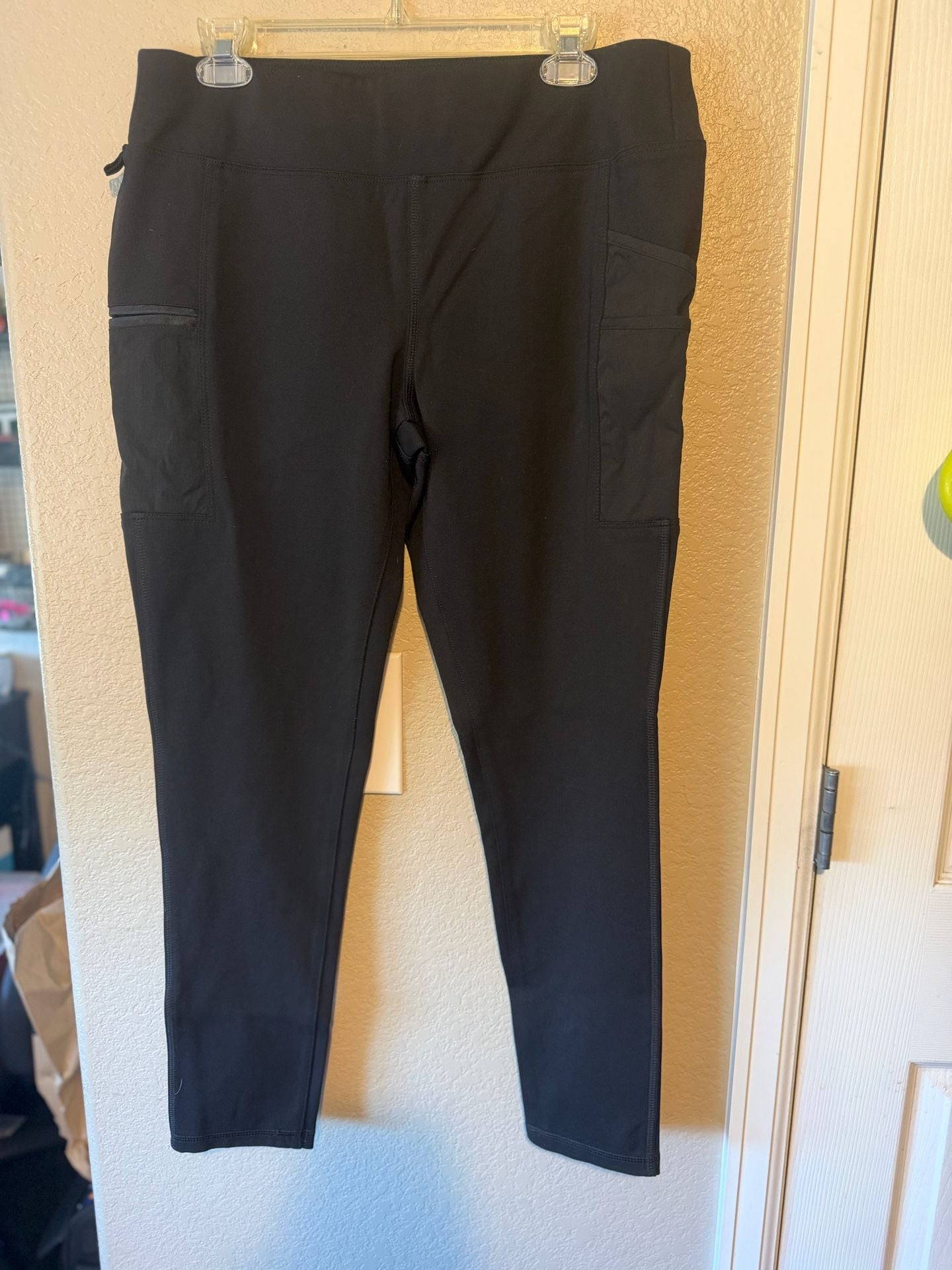 Carhartt Force Leggings Black Utility Cargo Pockets 3
