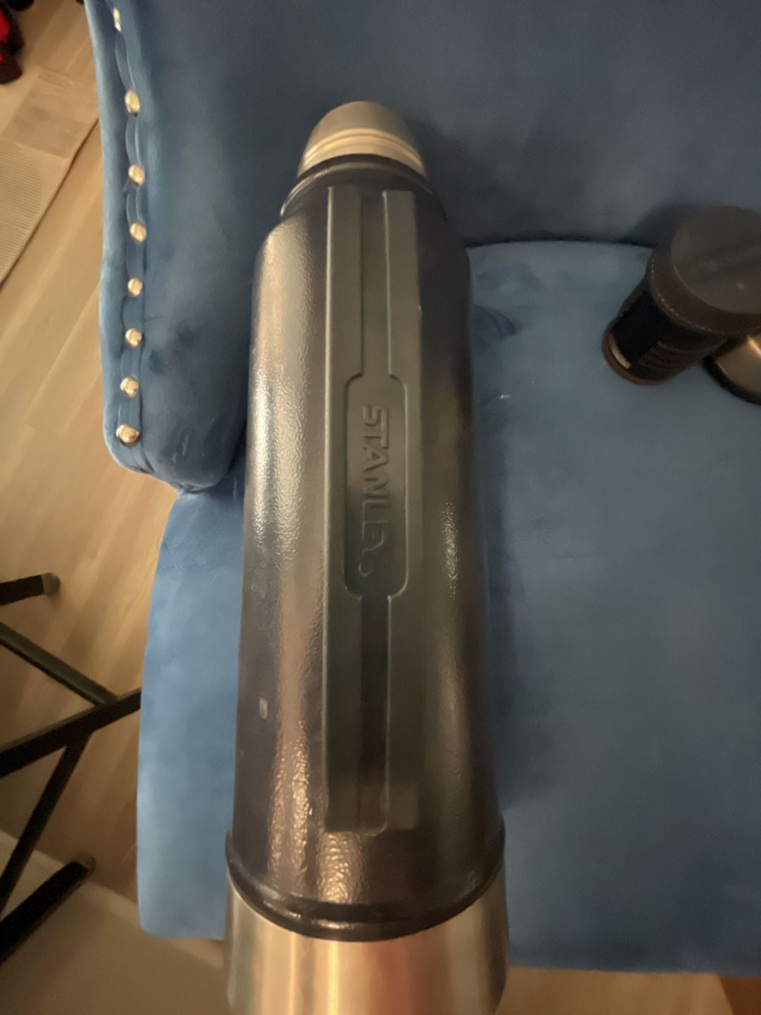 Stanley Classic Vacuum Thermos 1.1 Qt 100 Years Anniversary 4