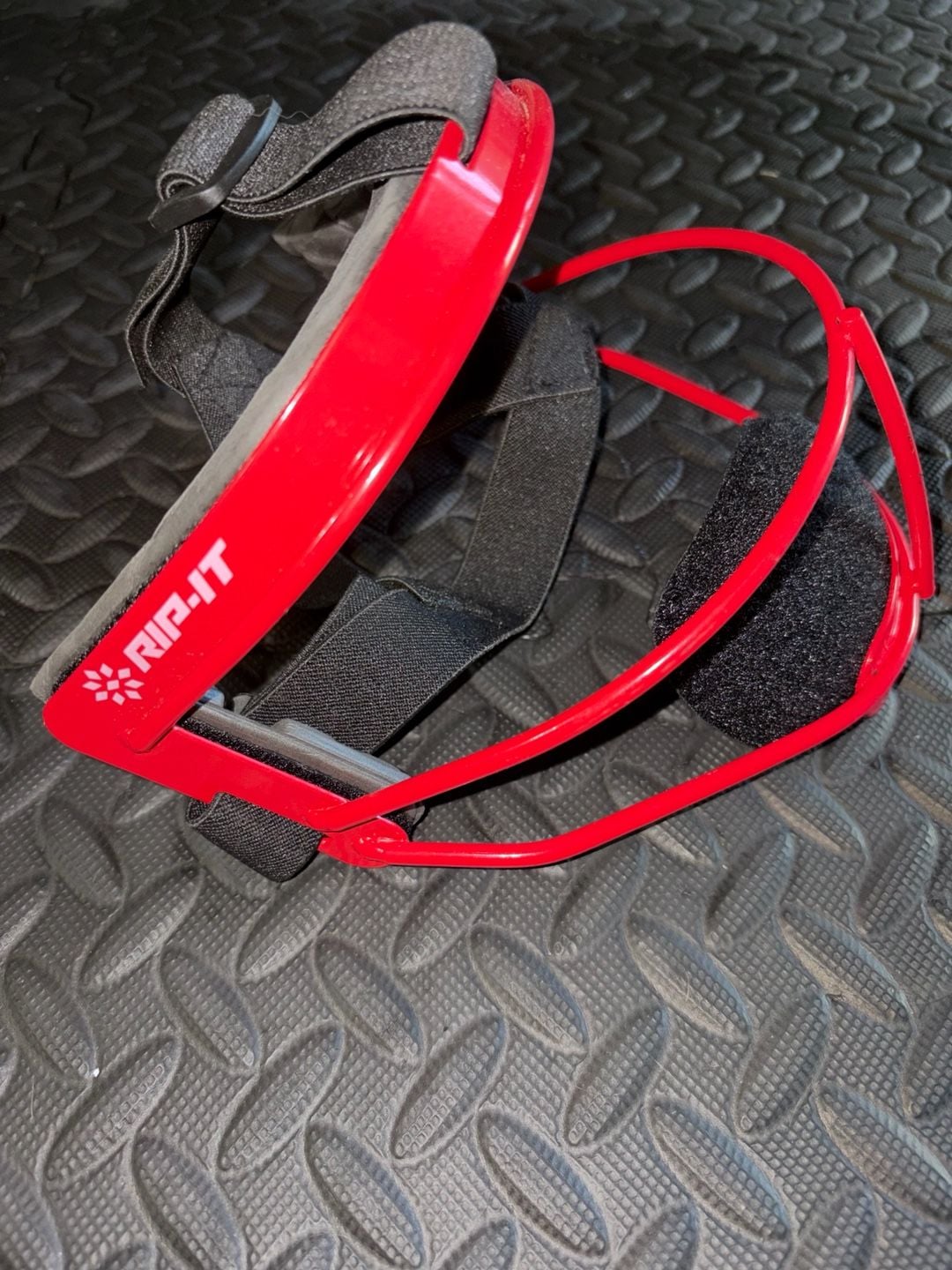 RIP-IT Defense Softball Fielder's Face Mask Red 2