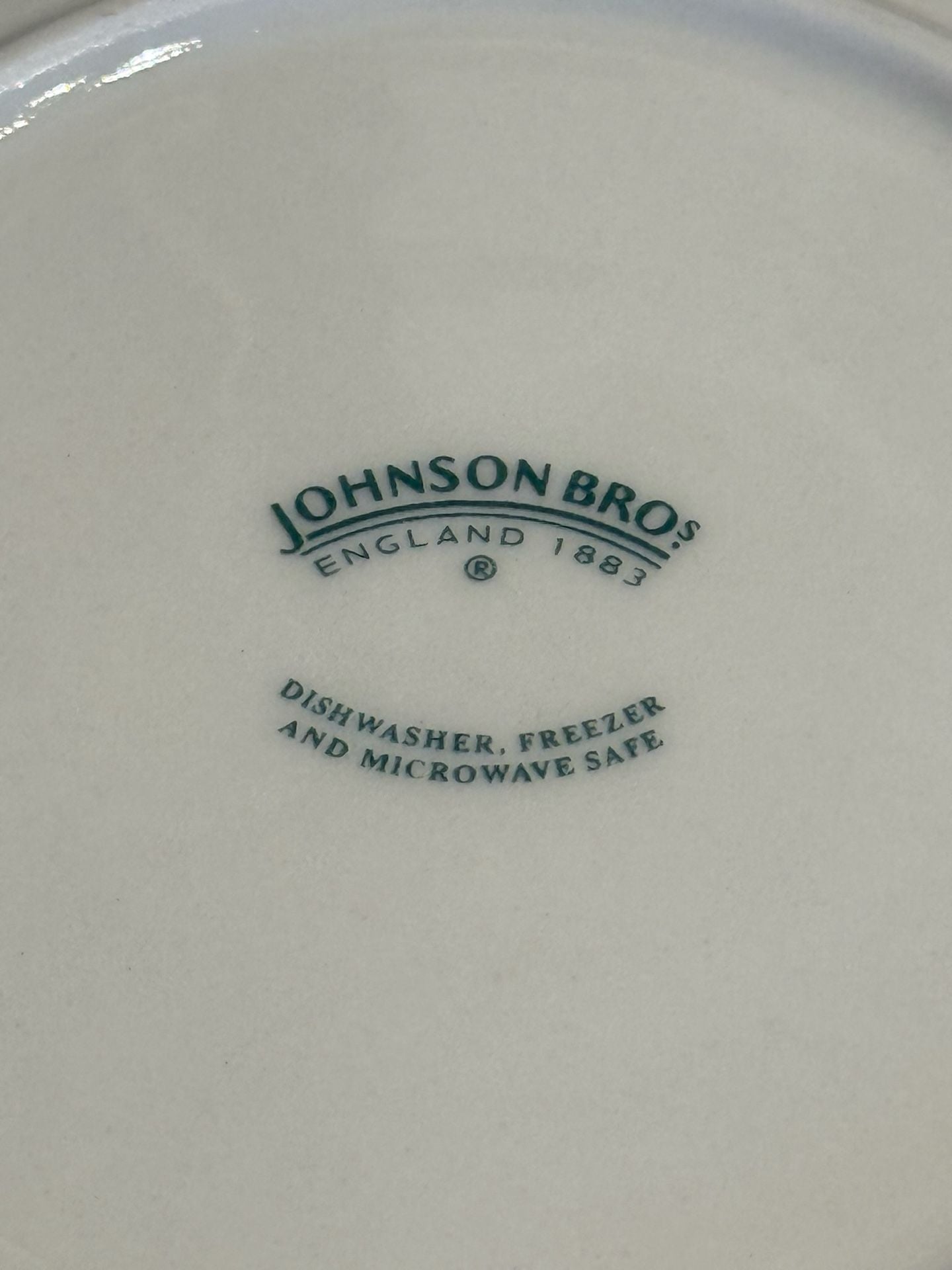 Johnson Brothers Summer Chintz 20-Piece Dinnerware Set (New WITH TAGS, NEVER USED) 5