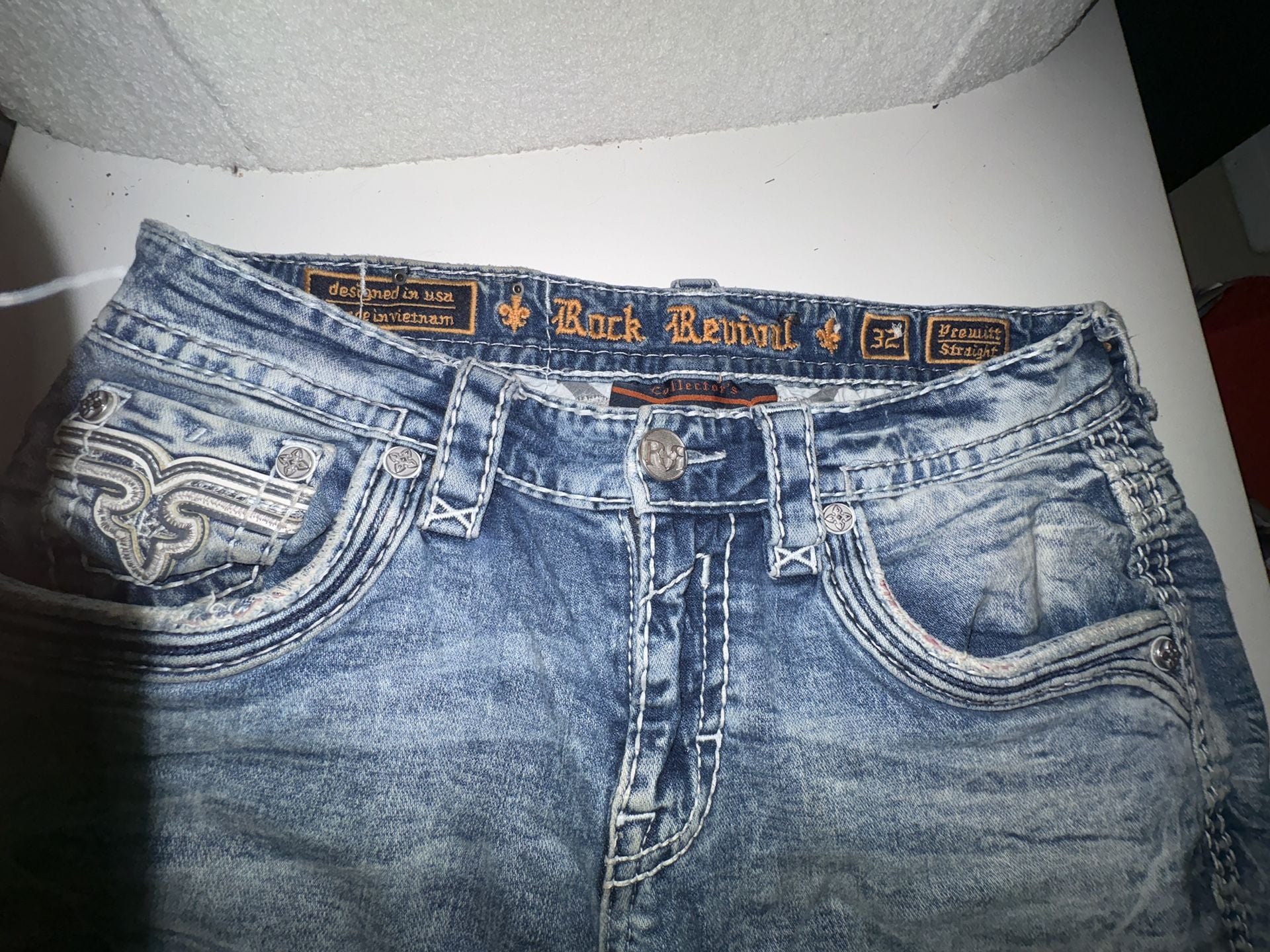 Rock Revival Straight Jeans Size 32 Light Wash Distressed 4