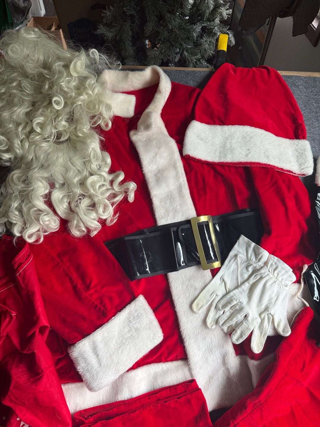 Vintage Santa Claus Costume for men size large to 2x with everything you need! 2