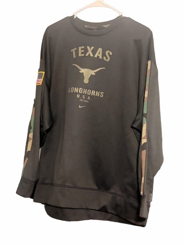 Nike On Field Texas Longhorns Military Camo Sweatshirt DD4404-010 Women's Large 2