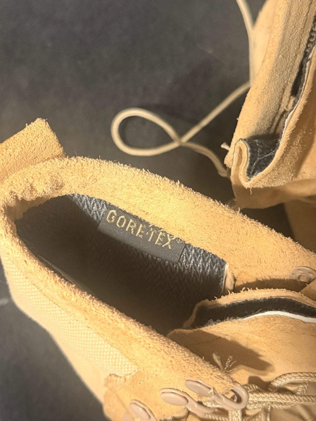 Belleville Gore-Tex Desert Tan Combat Boots Size 5W 7