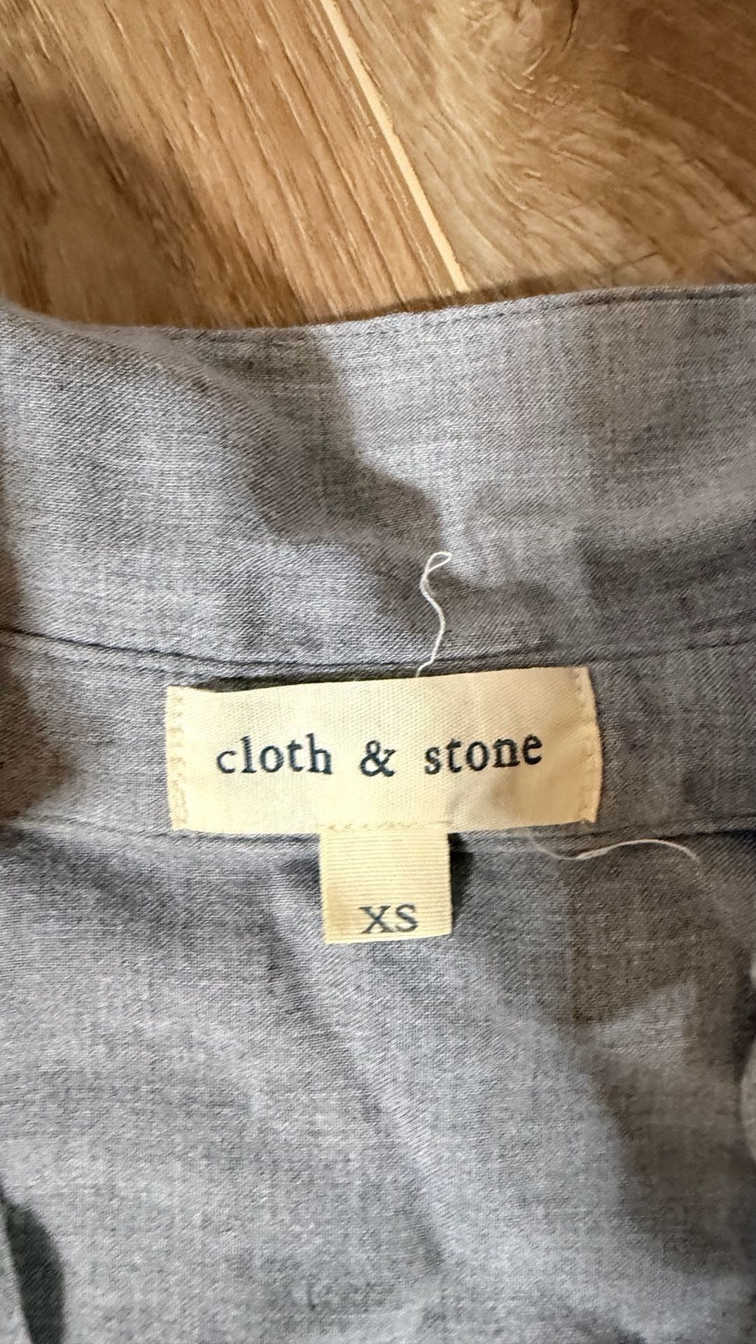 Cloth & Stone Long Sleeve Button Tab Tunic Size XS Gray 3