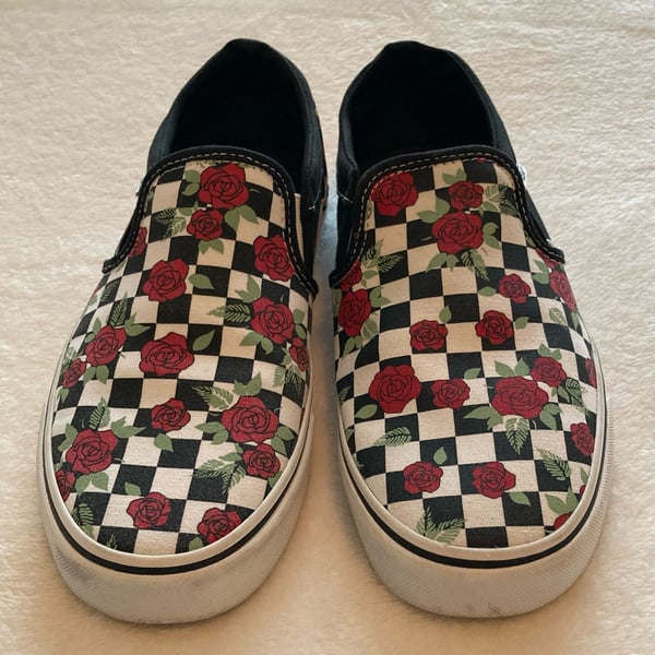 Vans Asher Checkerboard Rose Slip-On Skate Shoes Women’s Size 10